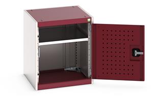 Bott Cubio cabinet with overall dimensions of 525mm wide x 525mm deep x 600mm high Cabinet consists of 1 x 500mm door and 1 shelf adjustable to 25mm pitch  Internal dimensions of 510mm wide and 465mm deep... Bott Tool Storage Cupboards for workshops with Shelves and or Perfo Doors